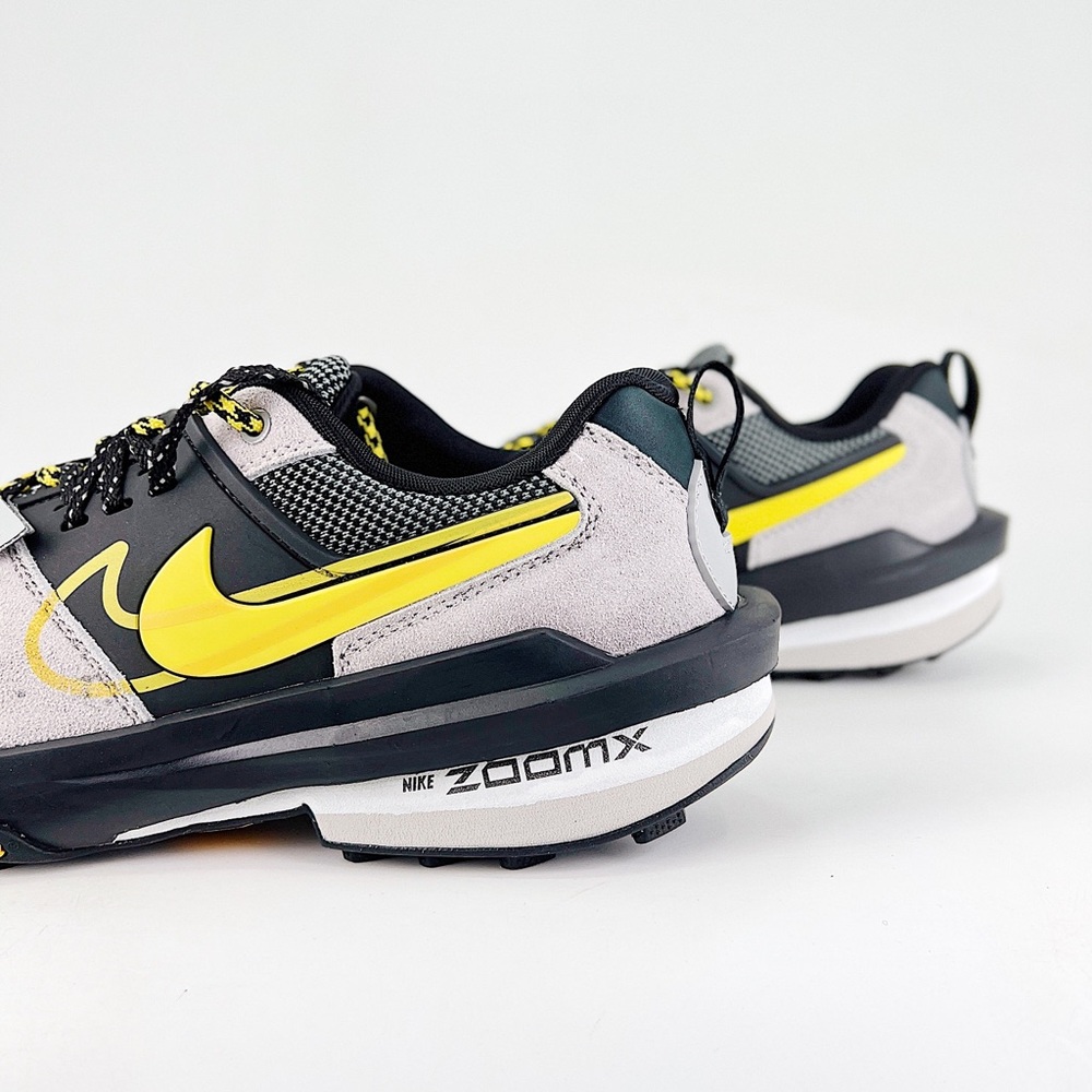 Nike x Sacai Zegamadome Men's Black and Yellow Zoom Shoes - Picture 6 of 8
